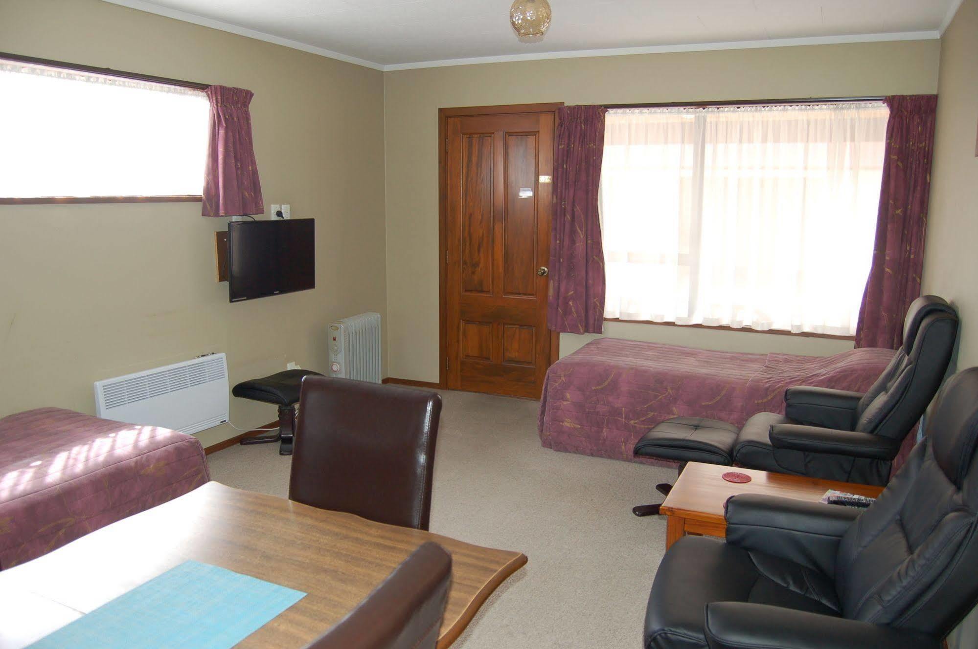 Carisbrook Motel Дьюндин Экстерьер фото
