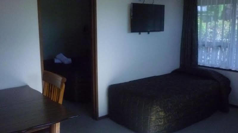 Carisbrook Motel Дьюндин Экстерьер фото